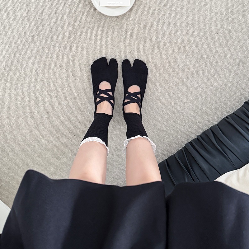 Lace Trim Split Toe Yoga Socks - Medias Para Pilates Y Yoga recension och pris